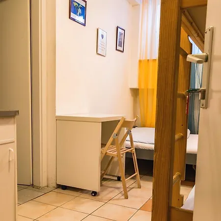 24/1 Hostel Lublana